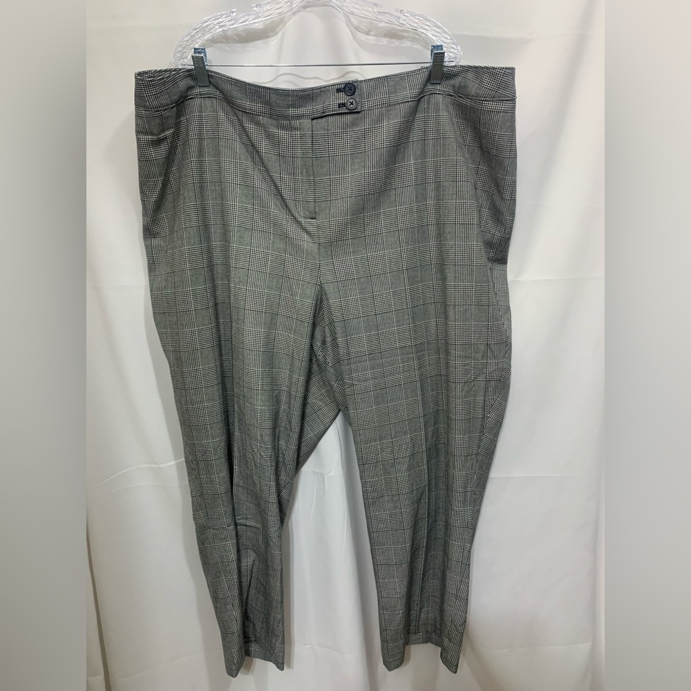 Dress Pants size 28